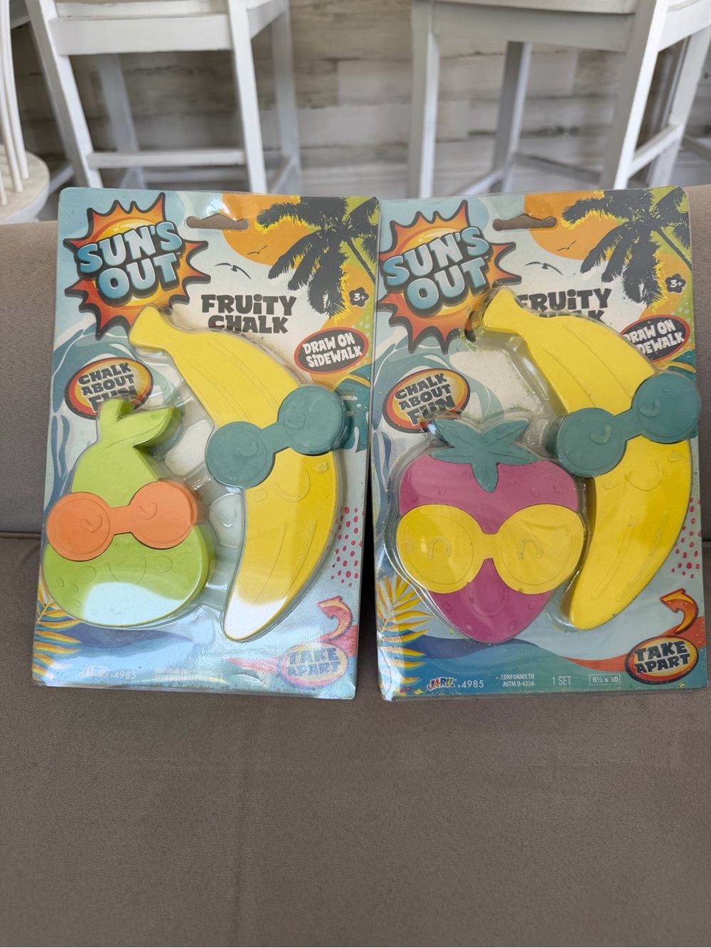 🎀5 for $25🎀 2 Fruity Chalk Kids  Sidewalk Chalk Set - Yellow/Green/Pink